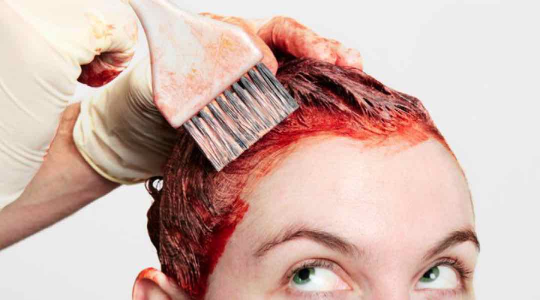 Nhuộm theo đúng trình tự để đảm bảo tóc ra đúng màu